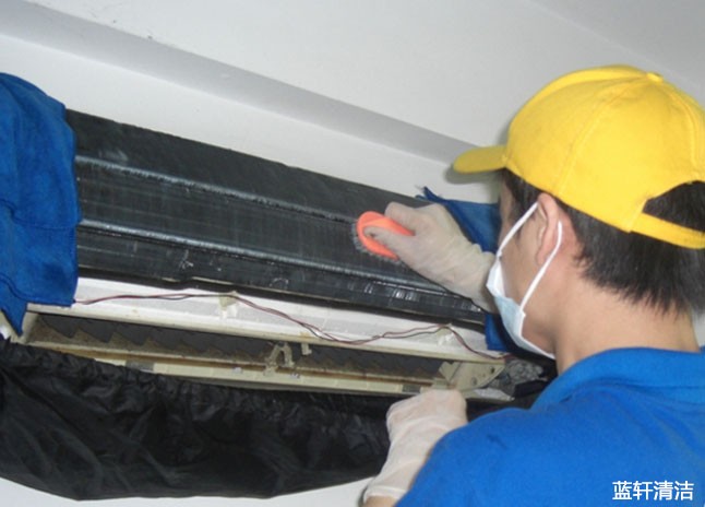 成都空調清洗公司1.jpg 成都空調清洗公司1.jpg